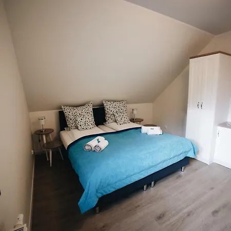 Rum i privatbostad Gosciniec Kaszubski Las, Ruda 3 *